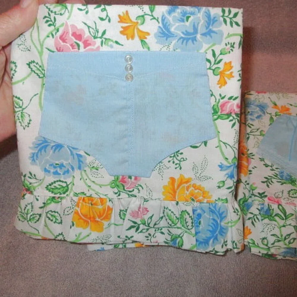 Vtg Set Of 2 Cotton Floral Pillowcases Standard Cottagecore Ruffled Embroidered